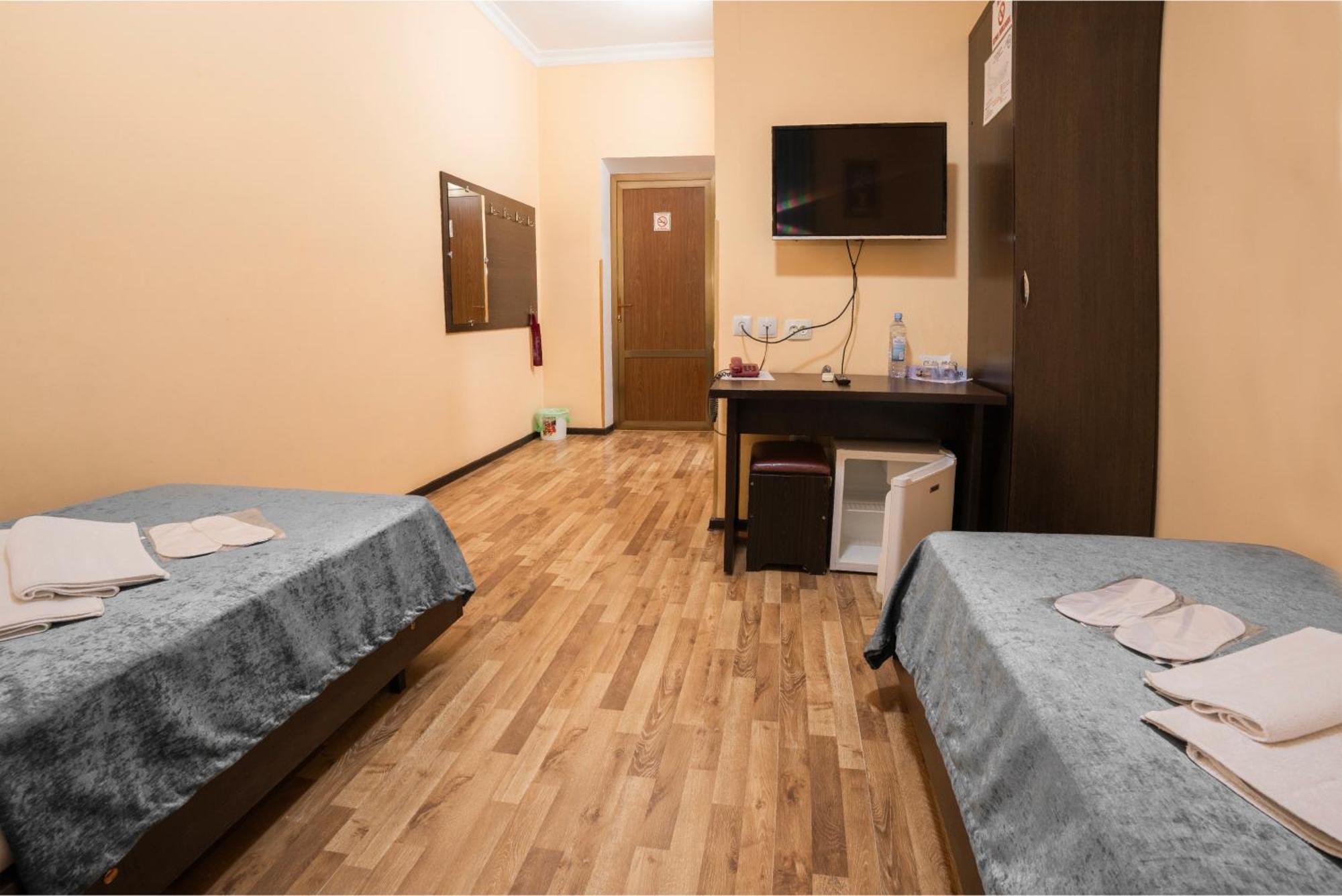 Rohat Mirobod Tashkent Luaran gambar