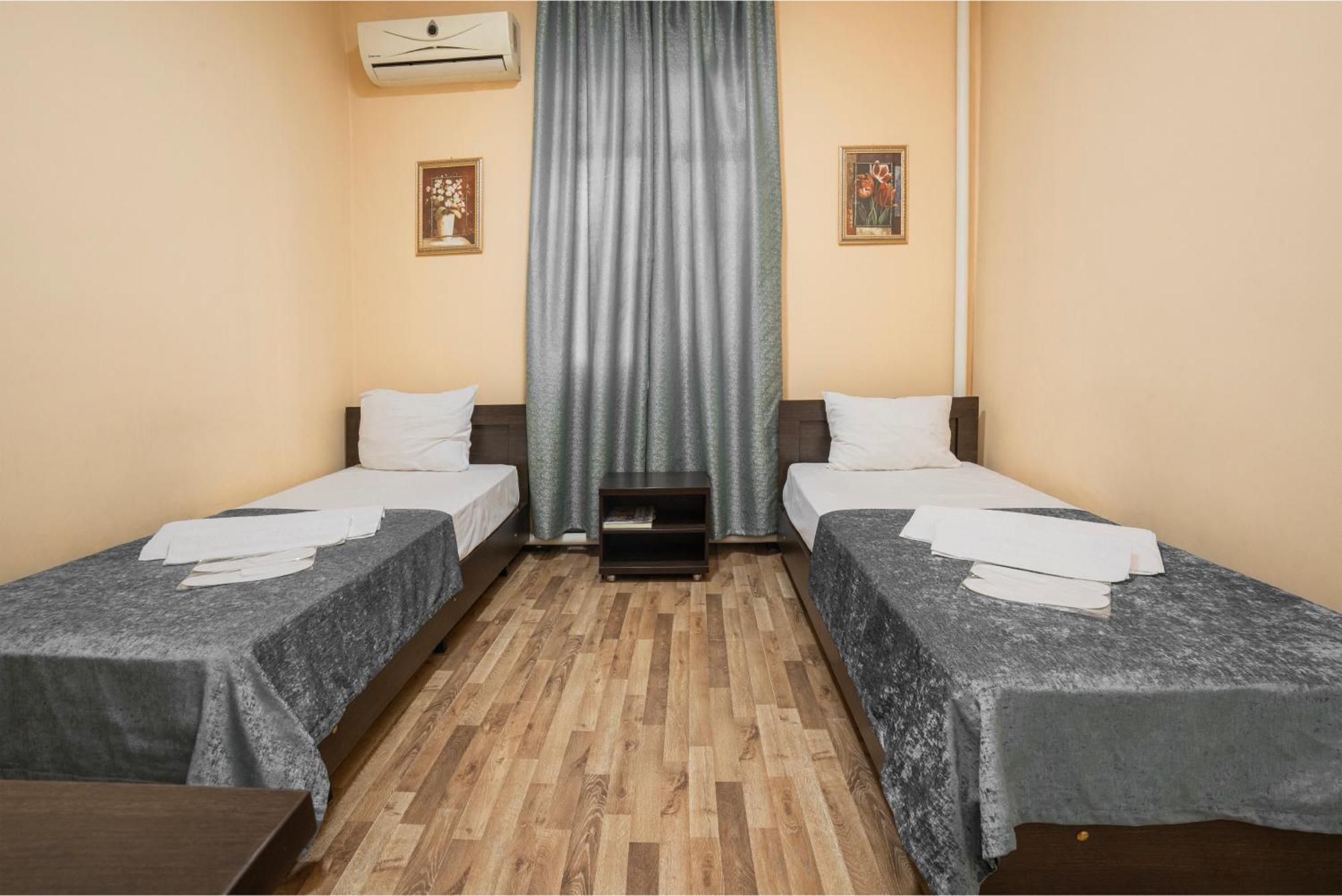 Rohat Mirobod Tashkent Luaran gambar