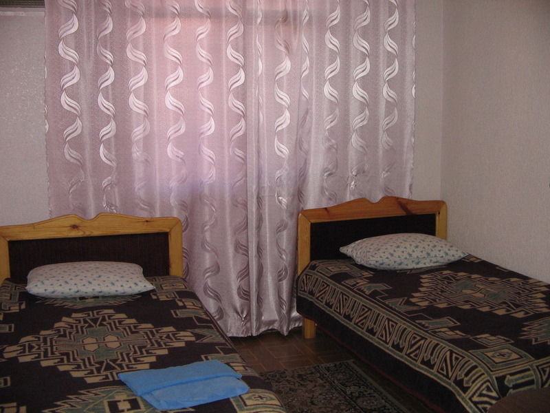Rohat Mirobod Tashkent Luaran gambar